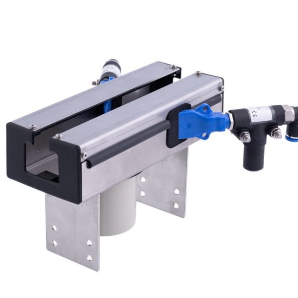 Effektive Oberfl&auml;chenreinigung mit VARIO lineCLEAN SCC-C: Innovative Ionisier-Abblasstation